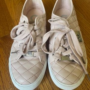 Excellent condition - G by Guess pink quilted shoes